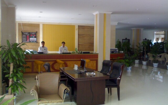 Royal Hotel Luang Namtha ' Huang Ching'