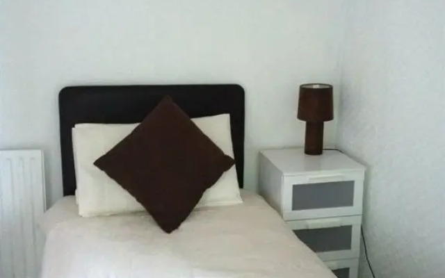 Carronbridge Guest House