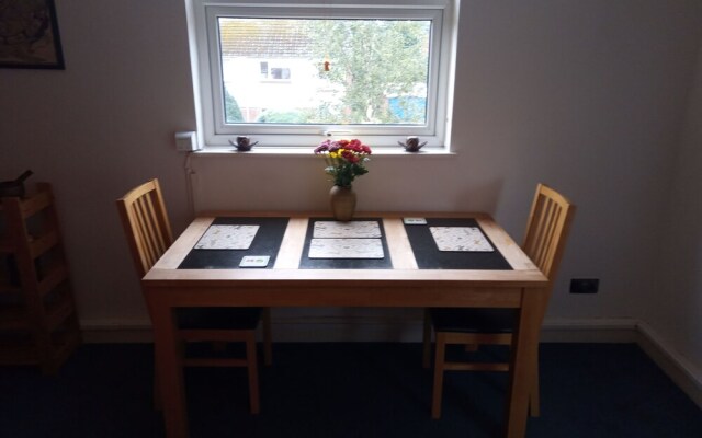 1-bed Apartment in Bridport Great Location