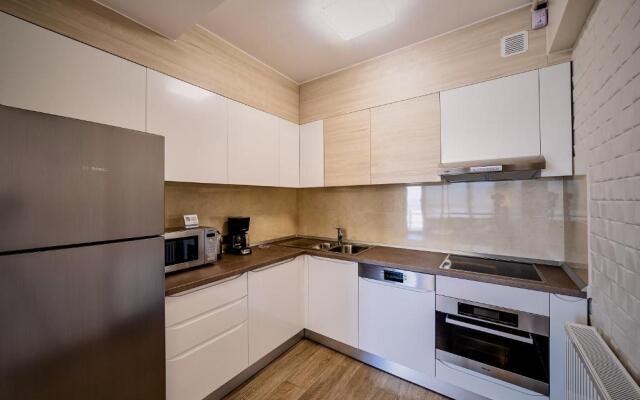 Penthouse Chic by Landev