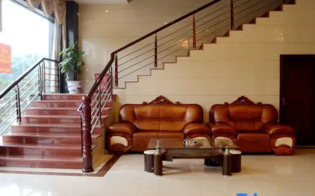 Xianglong Business Hotel