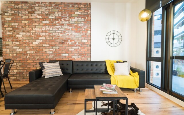 Phoenix on Curzon - Rejuvenate Stays