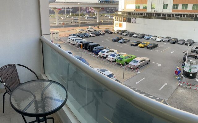 AlBarsha 1 Hostel By PHM