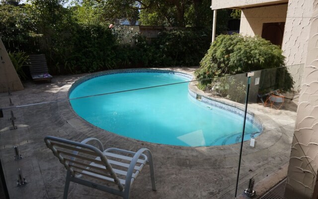Bush Villa Swimming Pool