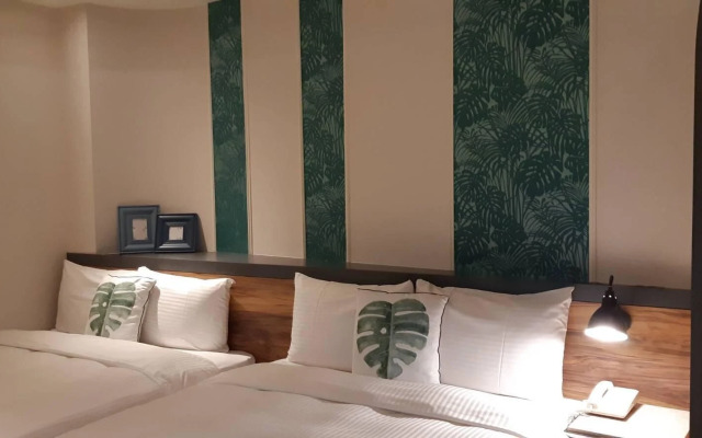 New California Hotel