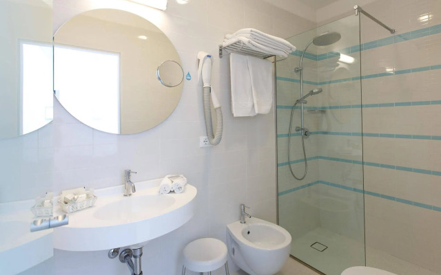 Luxor Beach Boutique Hotel Cattolica
