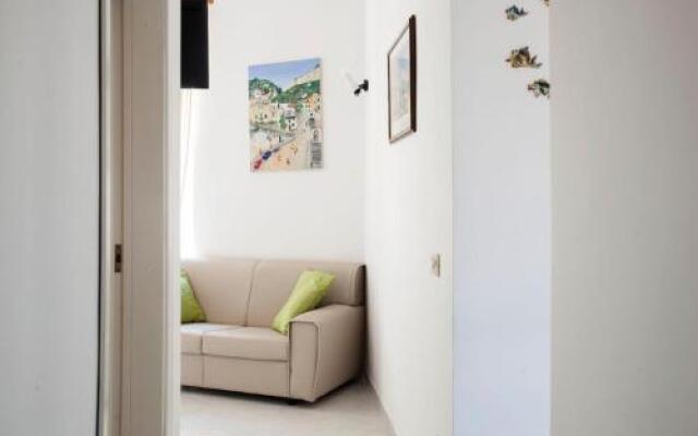 Donna Sara - Cozy Flat In A Charming Amalfi Court