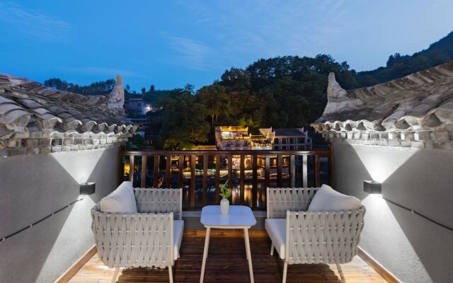 Pu Shu Man Jiang Jing Holiday Residence