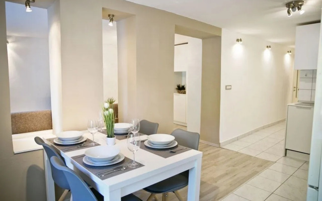 Apartments Hiša Pod Gradom