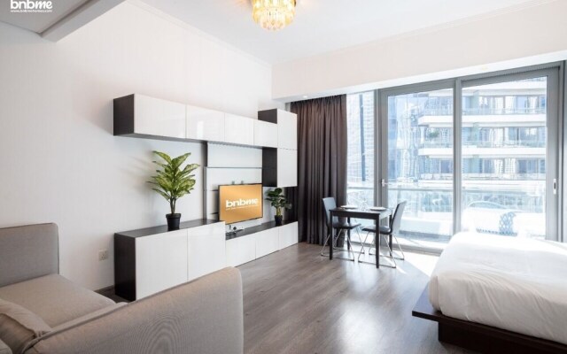 Classic Studio in the of the Marina Bnbmehomes