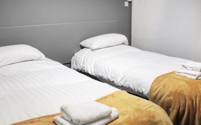 Red Lion Hotel