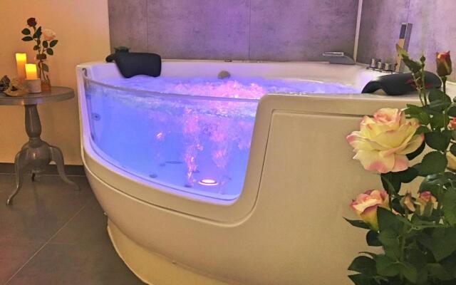 COSY & SPA Appartement luxe JACUZZI "Suite Diamant"