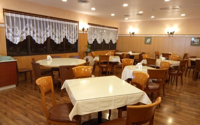 Ardi Hotel