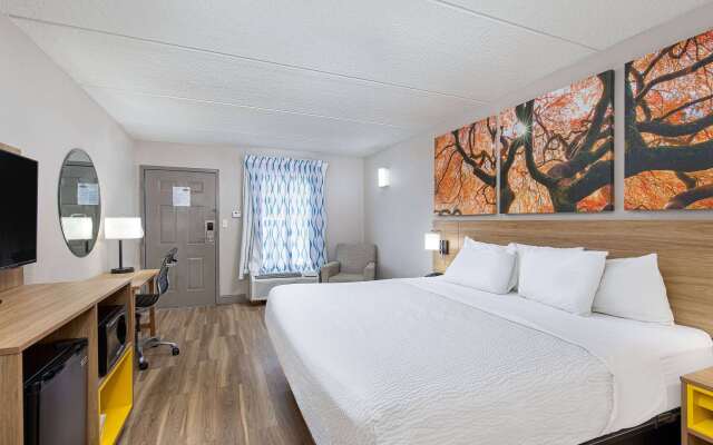 Days Inn by Wyndham Knoxville North