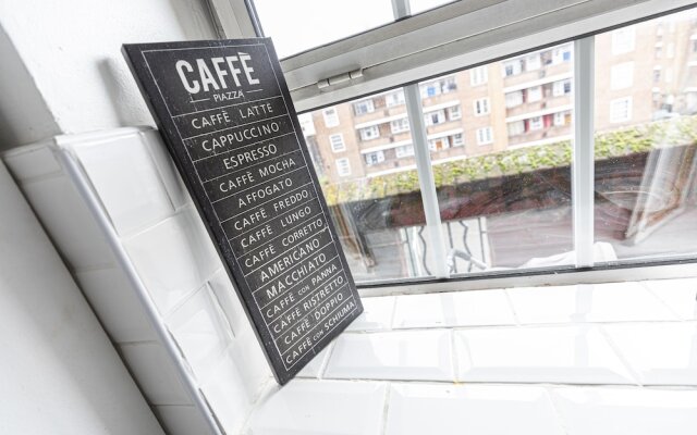 Tower Bridge Accommodation - 11