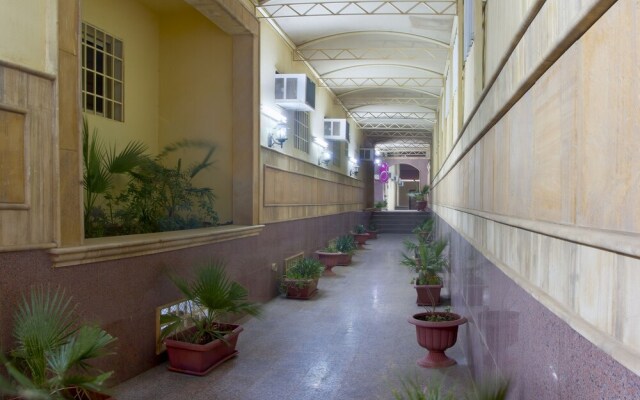 Al Farhan Hotel Suites Al Salam