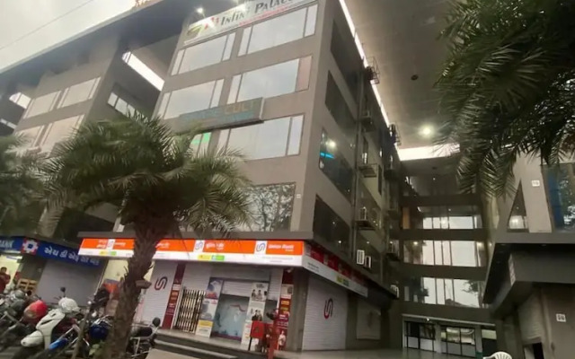 Hotel Infini Palace