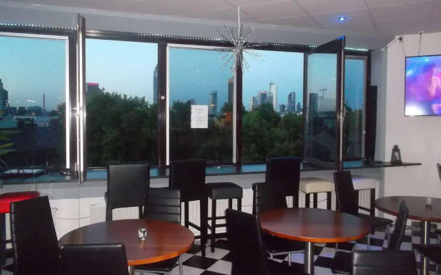 Frankfurt Central Hostel