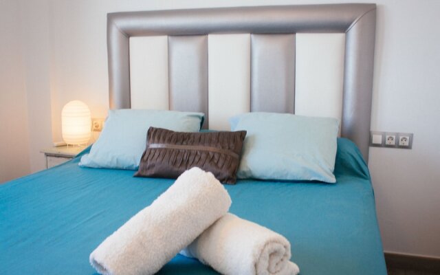 Loft en Residencial 1a Linea con piscina
