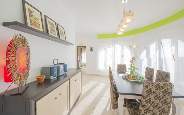 Villa - 3 Bedrooms with Pool - 105015