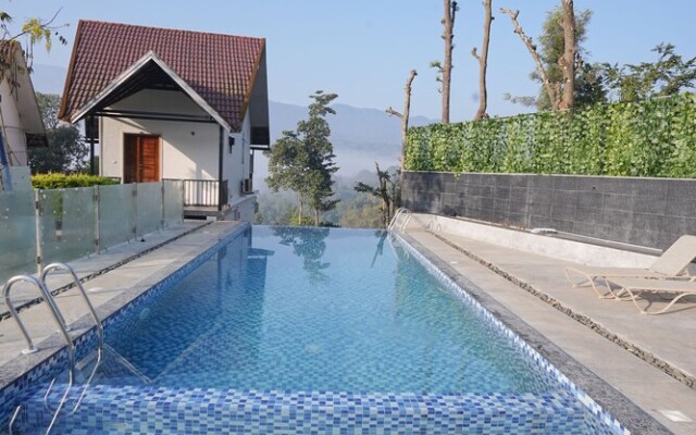 Mayookham Resorts