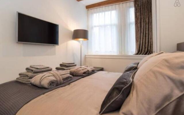 Canal Dream Apartment