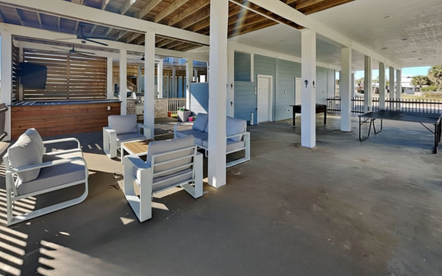 Papa's Paradise by Ryson Vacation Rentals