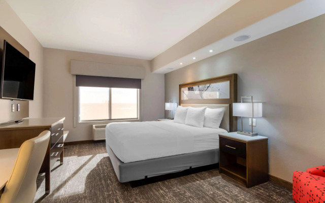 Best Western Premier Liberty Inn & Suites