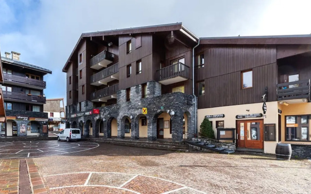 Apartment in Doucy Near Ski Slopes