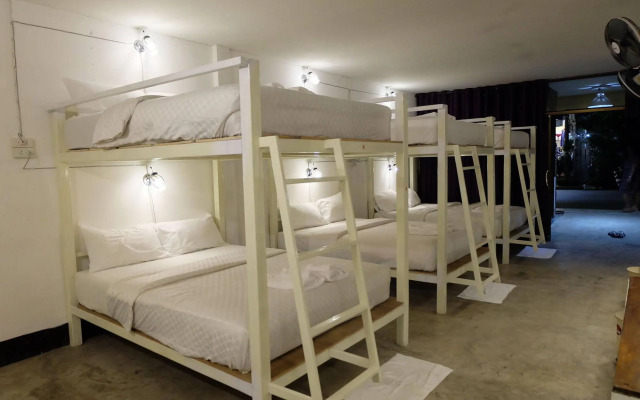 Pai Hostelle - Caters to Women