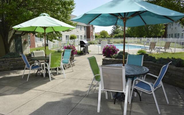 Cresthill Suites Syracuse