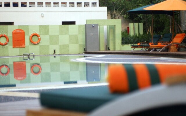 HARRIS Hotel Tebet Jakarta