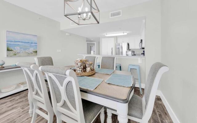 Majestic Beach Towers 1-1603