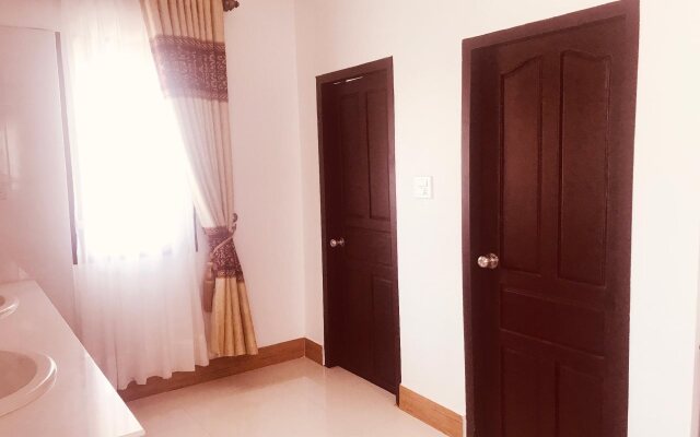 Khung City Hotel