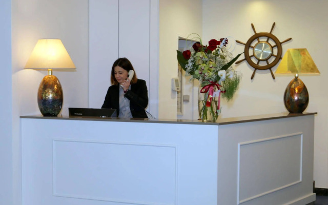 New Hotel Jolie