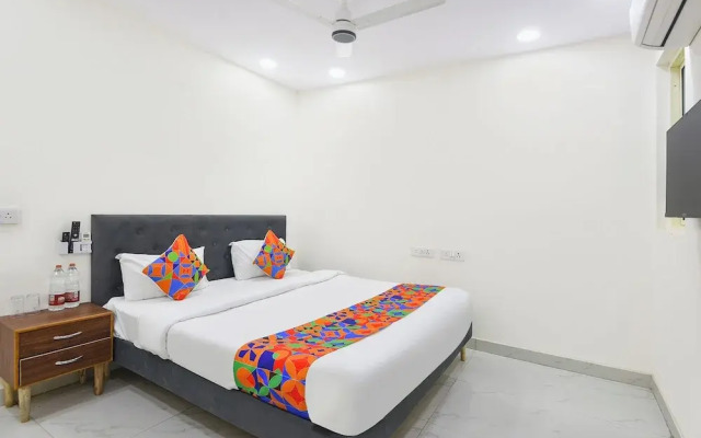 Fabhotel Resto Relax