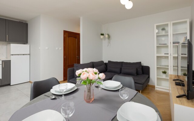 Apartments Old Town Warsaw by Renters