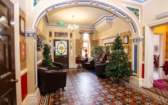 Trivelles Park Hotel