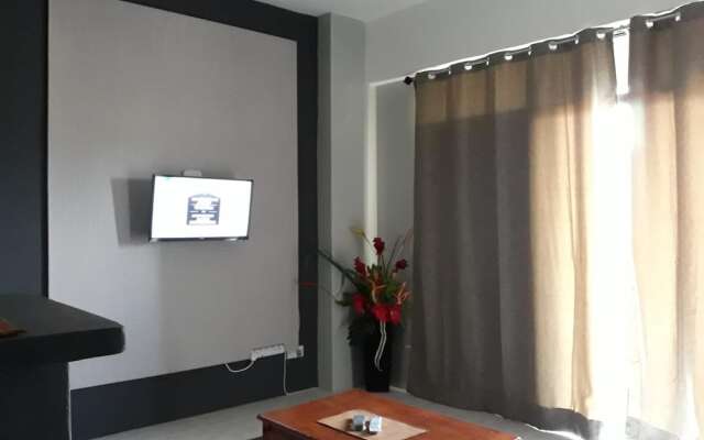 MODEST Studio Apartment