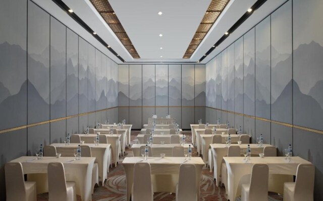 Hotel Santika Premiere Padang