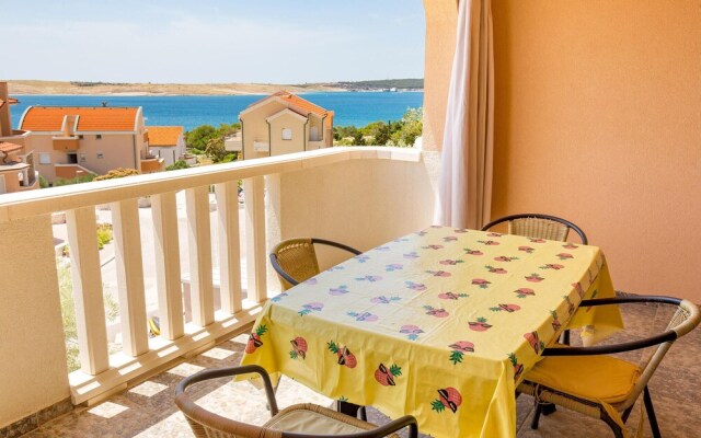 Stunning Apartment in Vidalici With Wifi and 1 Bedrooms