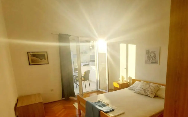 Mirjana: sea View & Balcony - A2 JN