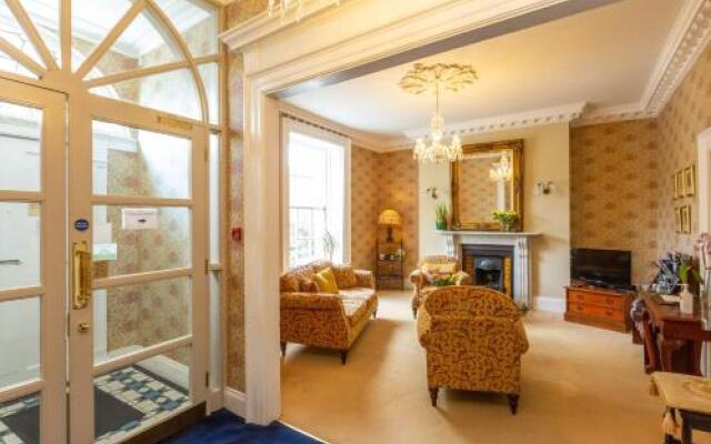 Waterloo Townhouse & Suites