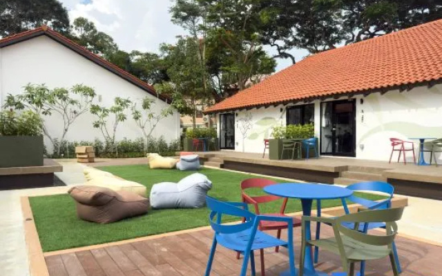 Coliwoo Resort Changi — 4-star hotel in Singapore