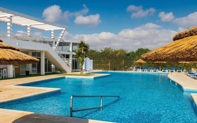 Apartamentos Turísticos Pateo Village