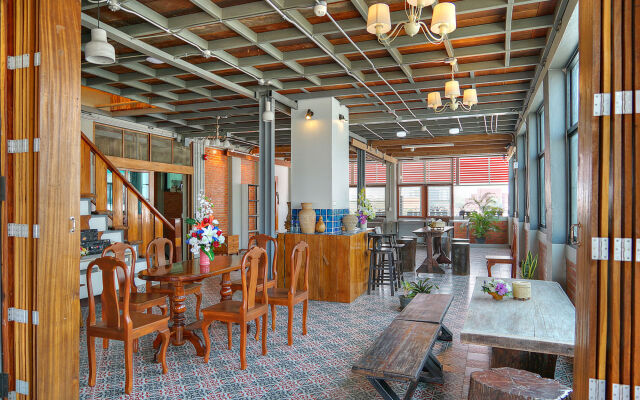 Saengpanya Home Boutique Hotel - SHA Plus