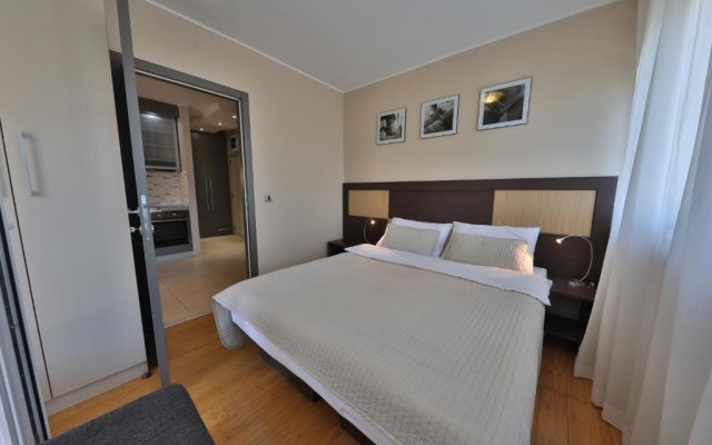 Business & Travel Apartments