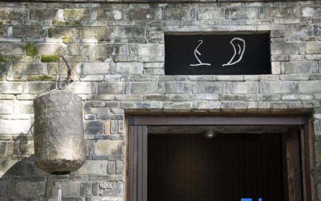 Yueshang Zen Space Homestay (Tongli Ancient Town Branch)