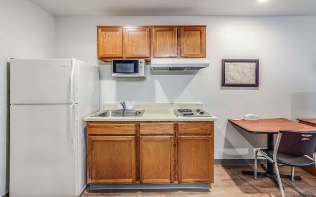 WoodSpring Suites Tallahassee East