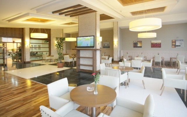 Hestia Resort & Spa Side